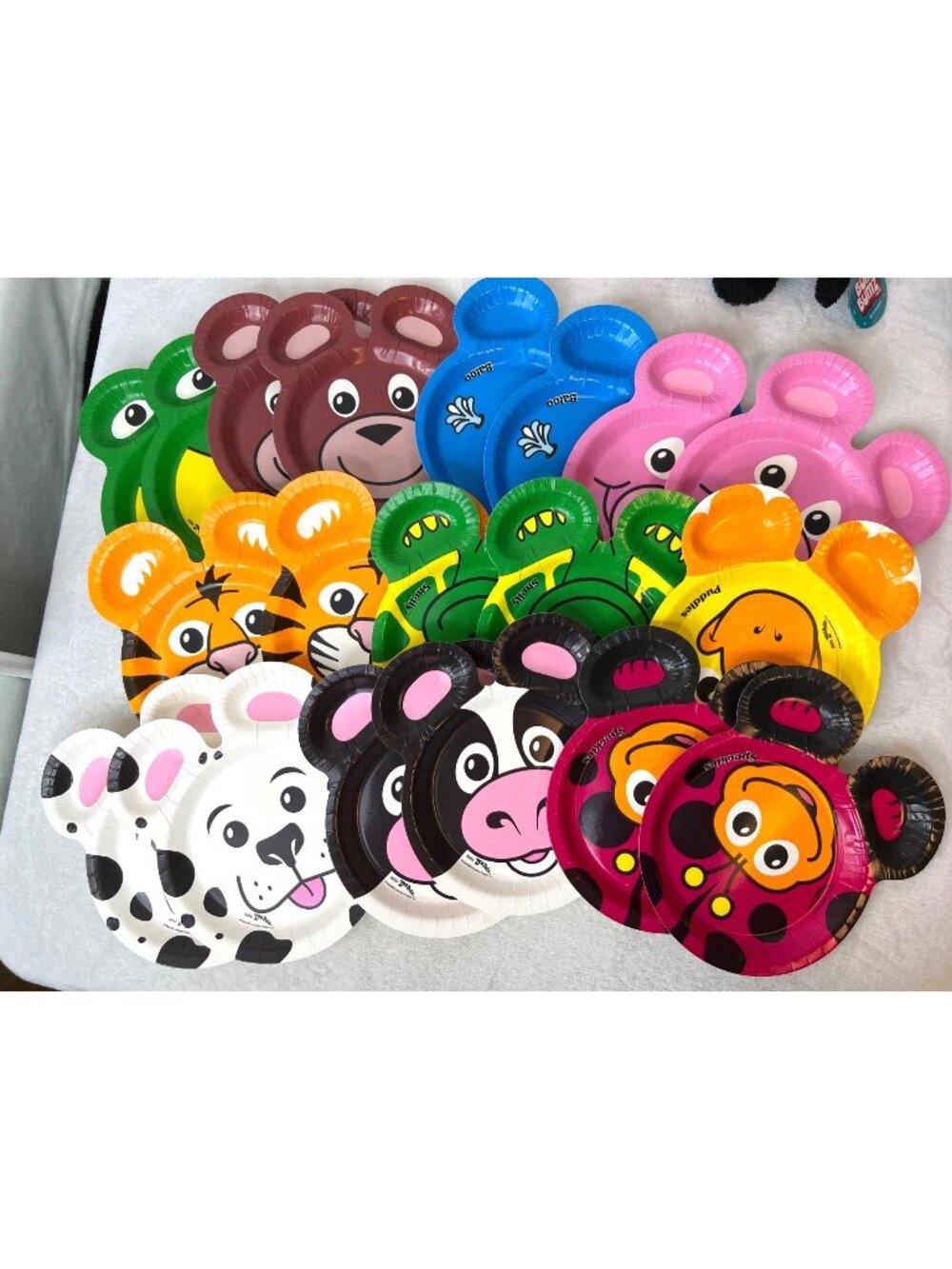 19  Hefty Zoopals Plates Animals Zoo Pals Colorful w/packaging (Missing 1)